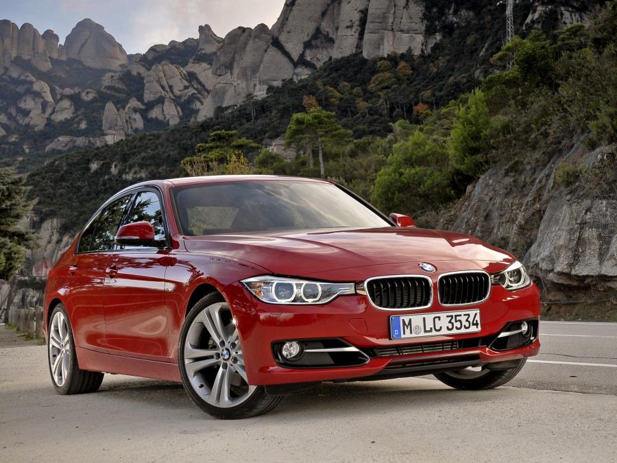  BMW 328i Sedan Sport Line 2012 года  (фото 4 из 16)